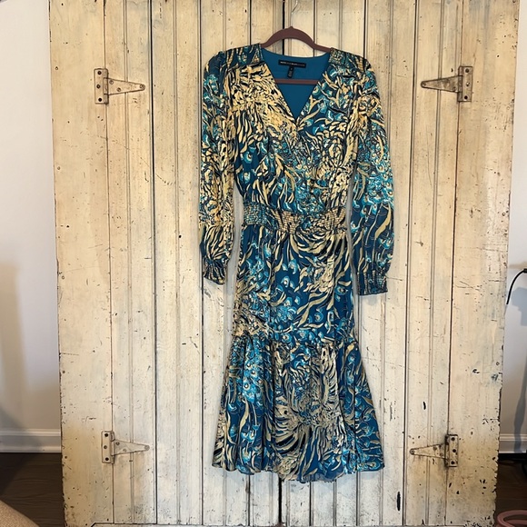 White House Black Market Blue and Gold Dress - Picture 2 of 3